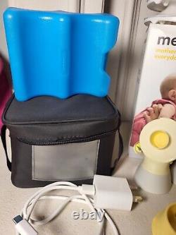 Medela Freestyle Flex Double Electric Breast Pump Yellow. Complete