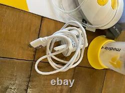 Medela SoloT Single Electric Breast Pump Built in Rechargeable Battery