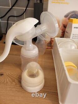 Medela Swing Electric Single Breast Pump and accessories